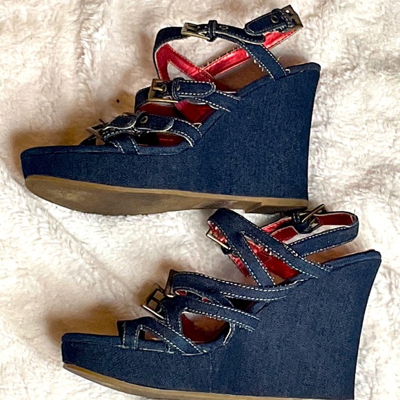 Bongo brand strappy denim wedges - Picture 4 of 6